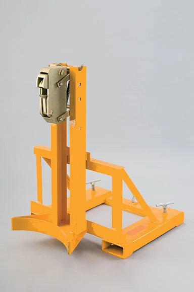 Pinza per fusti metallici da 220 lt ideale per il posizionamento del fusto dalla posizioe verticale a quella orizzontale e viceversa. portata 360kgx2