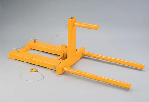 Pinza per fusti metallici da 220 lt